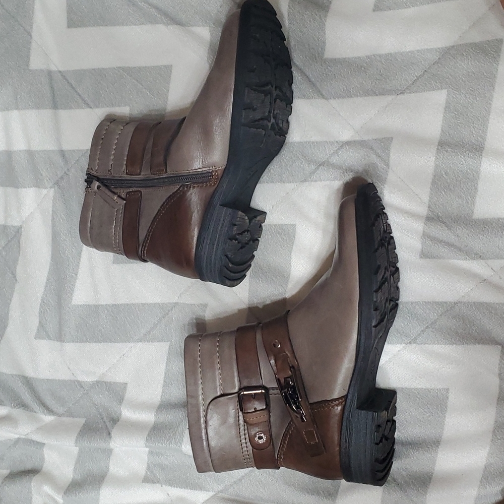Earth Leather Boots 2 Buckle